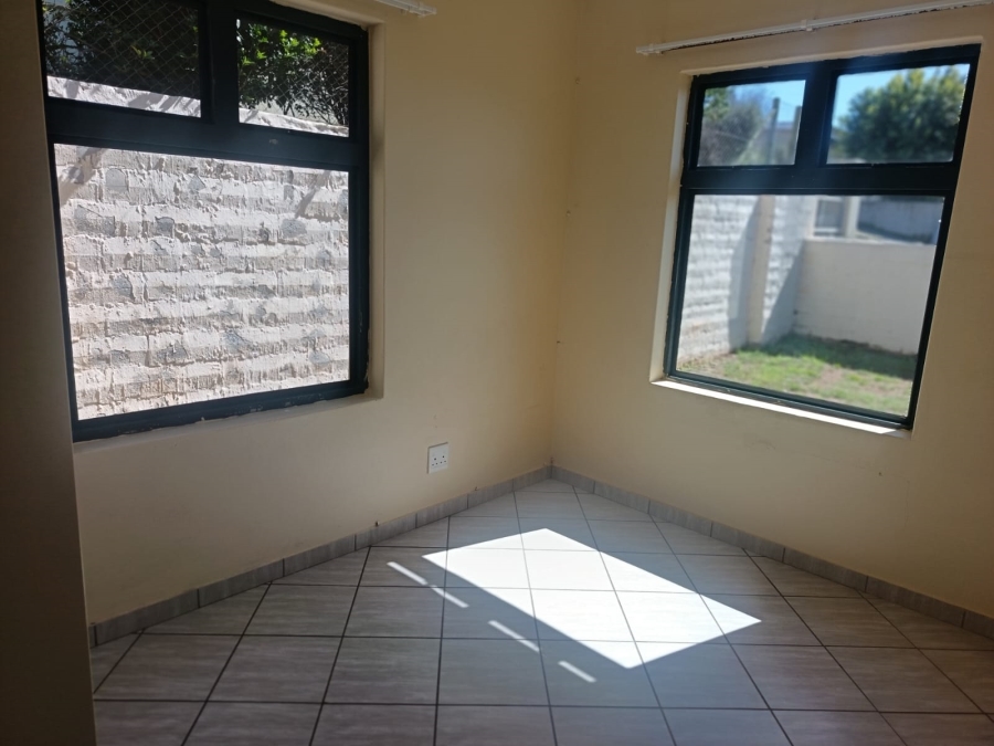 3 Bedroom Property for Sale in Kidds Beach Eastern Cape